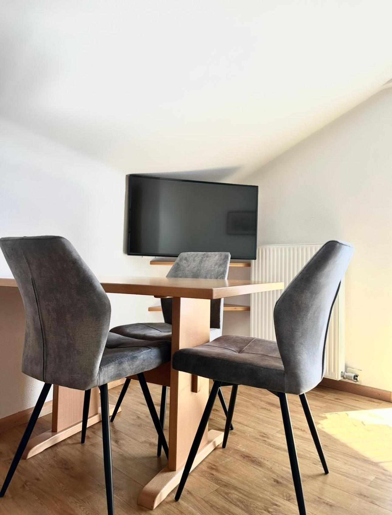 Garni Hotel Dorothea Tirolo Zewnętrze zdjęcie